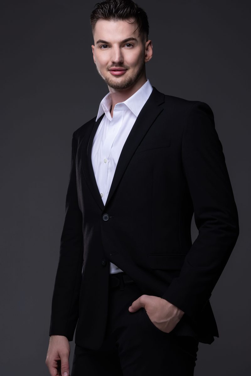 Nolan Nuzum, Licensed Real Estate Agent with The Tackett Team