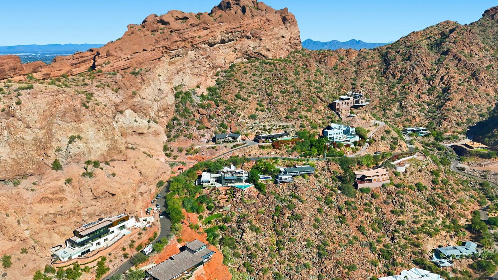 Aerial view of luxury homes on the slopes of Camelback Mountain near Scottsdale