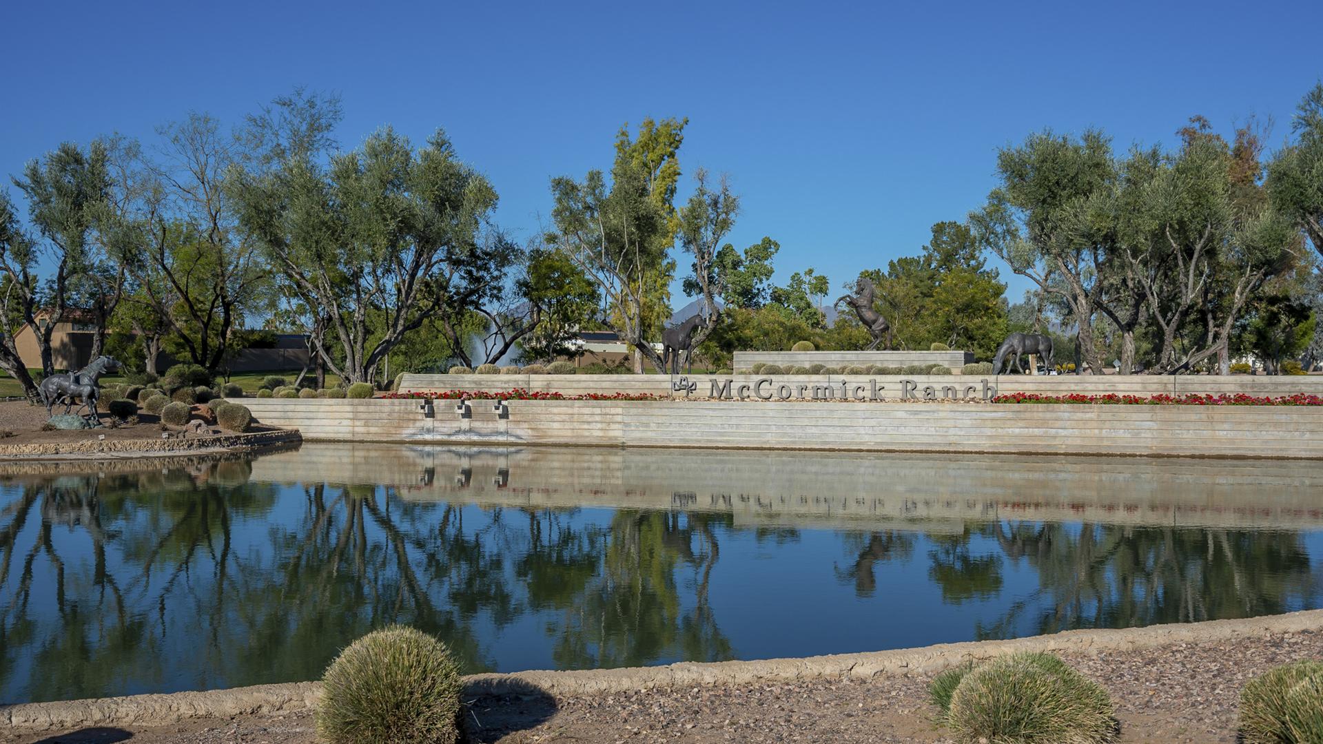 Calm lake and greenbelt in McCormick Ranch, Scottsdale