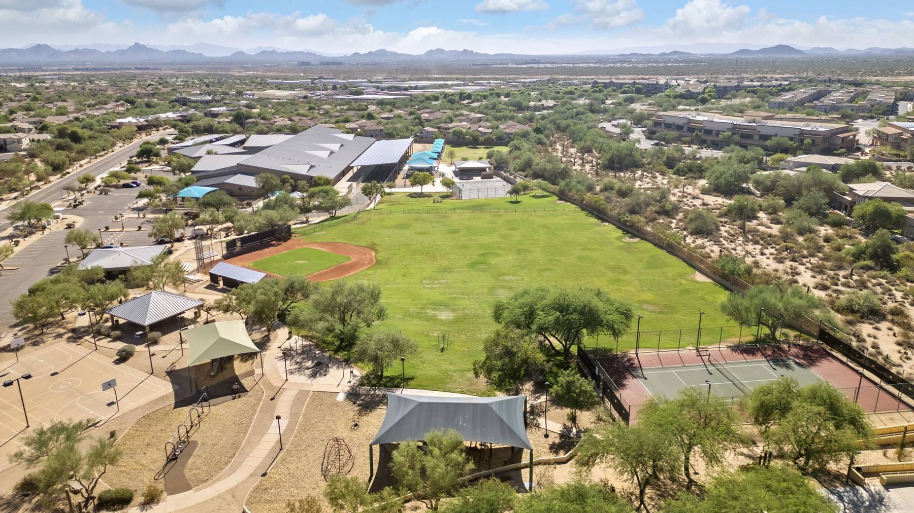 Aerial view of the Sonoran Hills neighborhood in Scottsdale