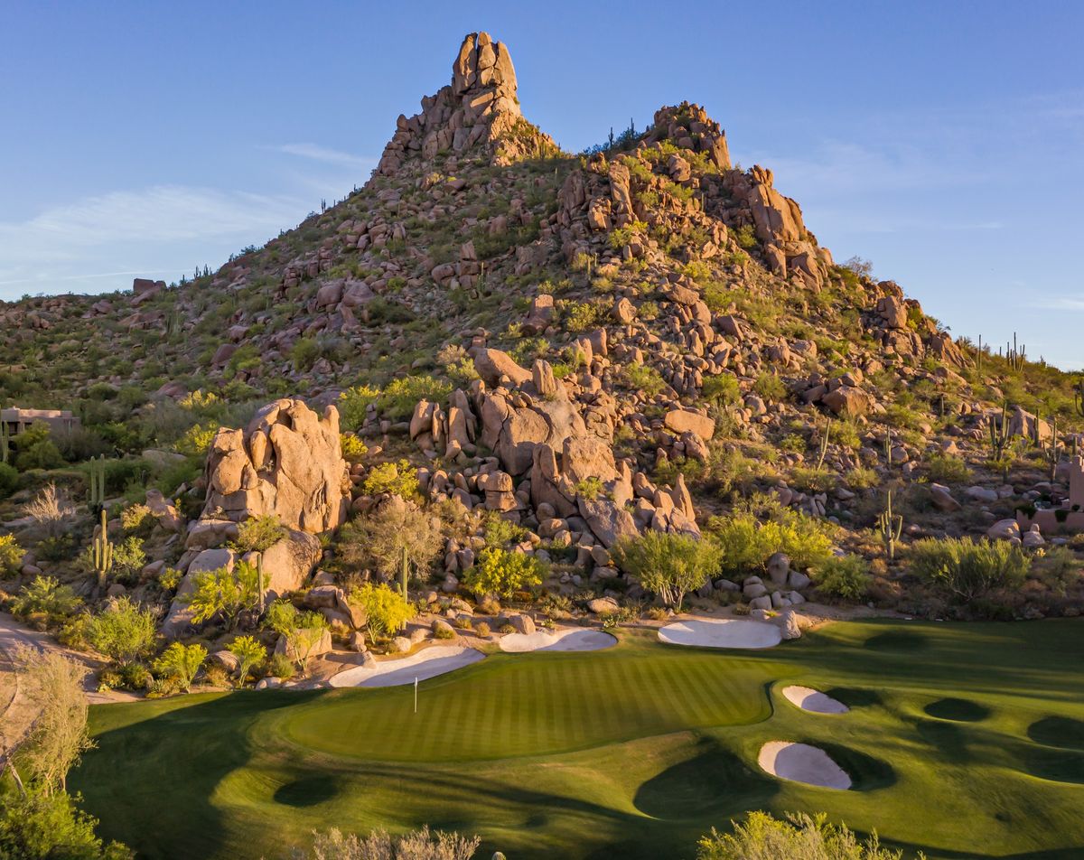 Desert Highlands golf green with Pinnacle Peak in the background, Scottsdale