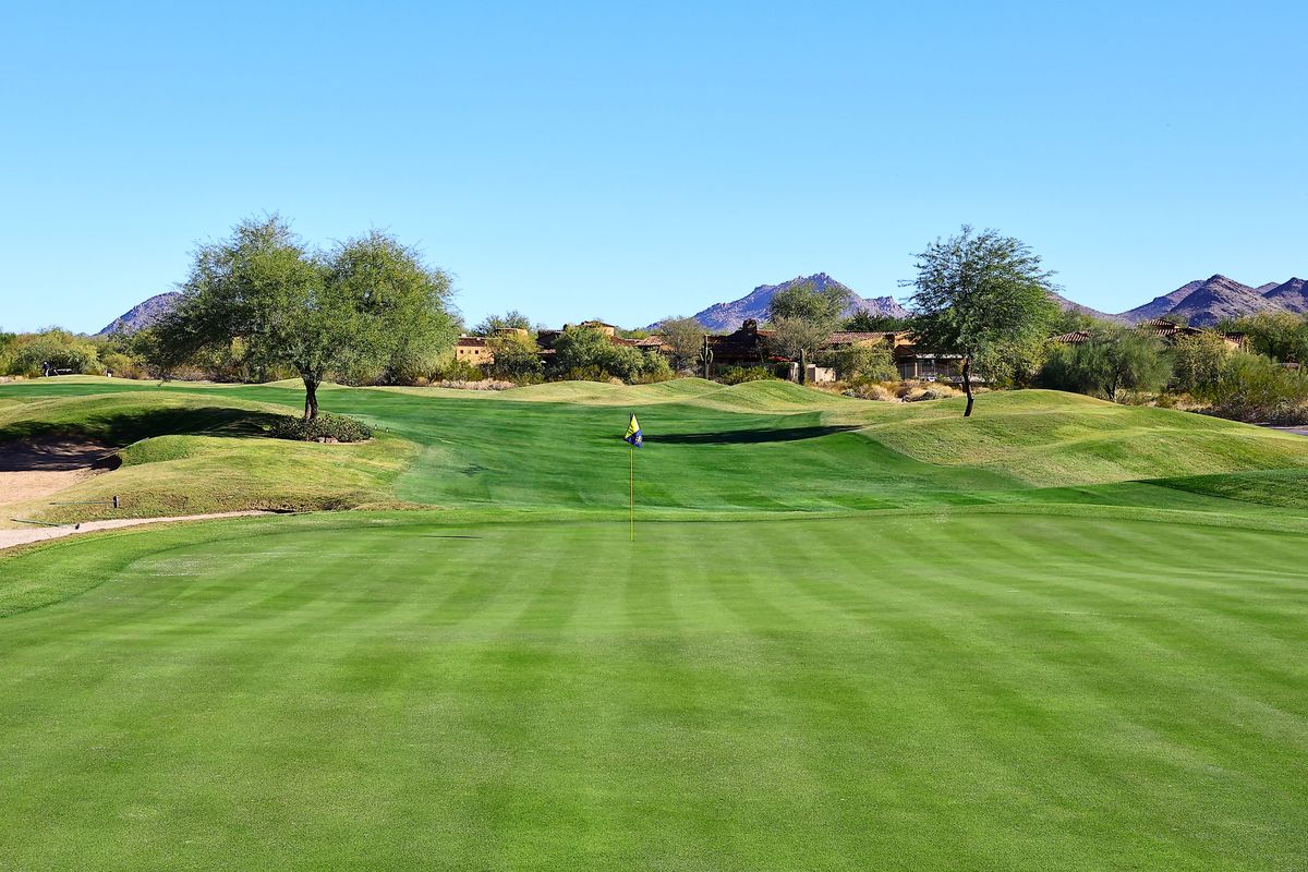 Grayhawk golf course fairway in Scottsdale