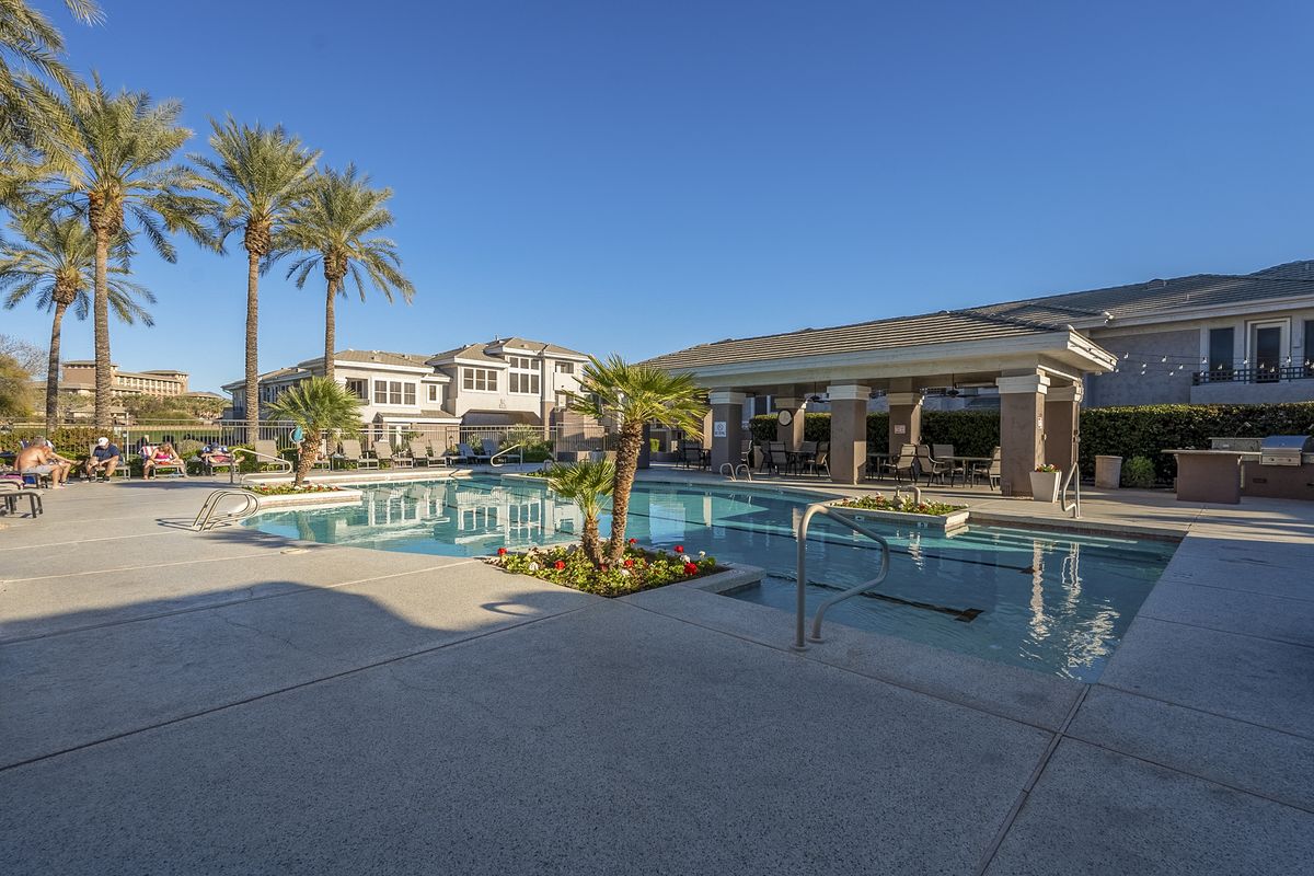 Community pool at Kierland Greens in Scottsdale