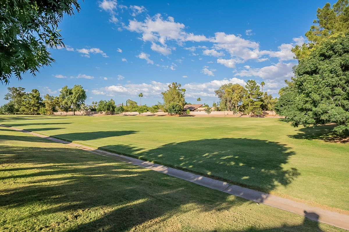 Grassy park and greenbelt in McCormick Ranch, Scottsdale