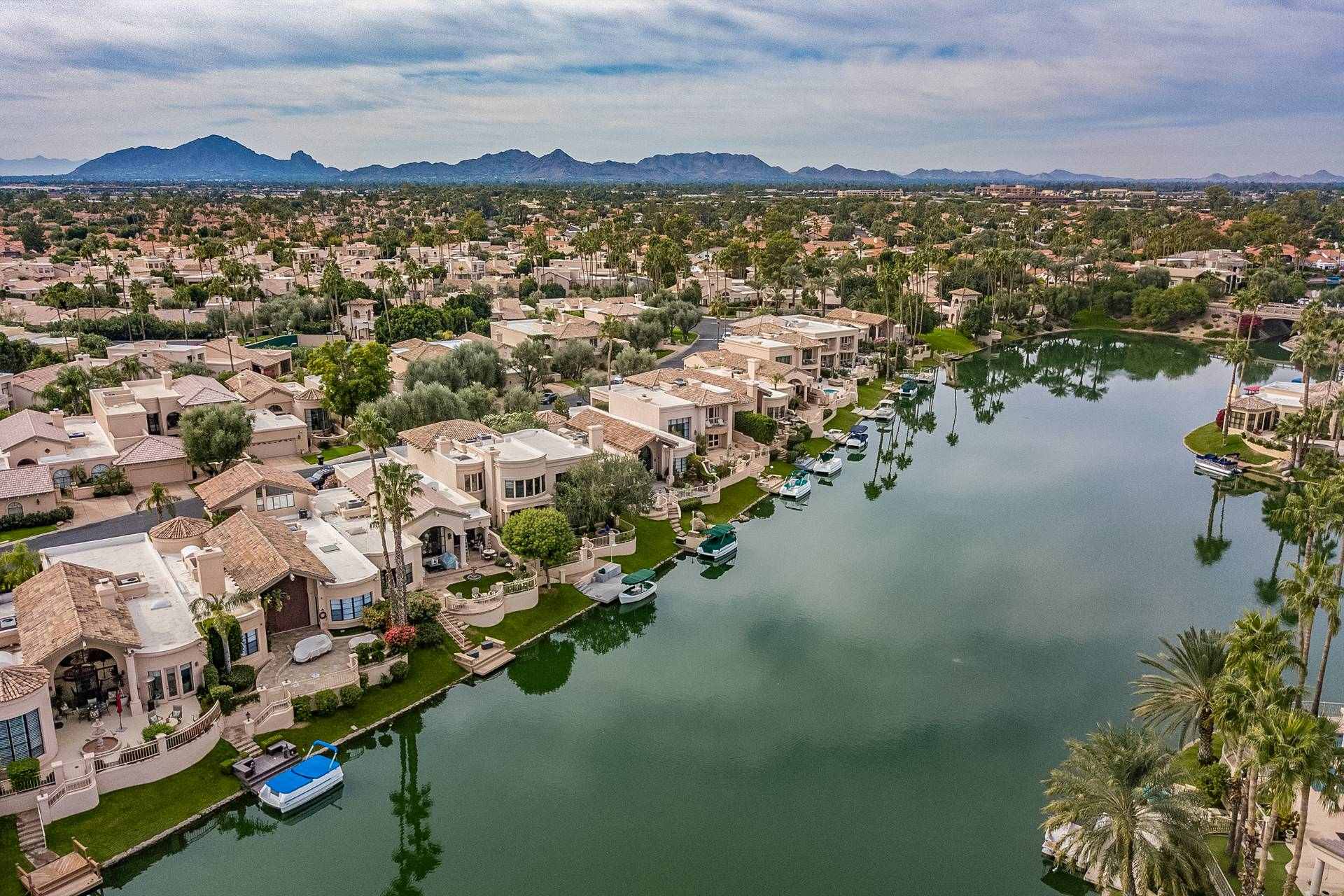 Aerial view of the lake and homes in Scottsdale Ranch, Scottsdale