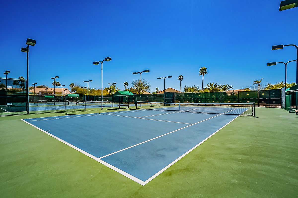 Tennis court at Stonegate in Scottsdale